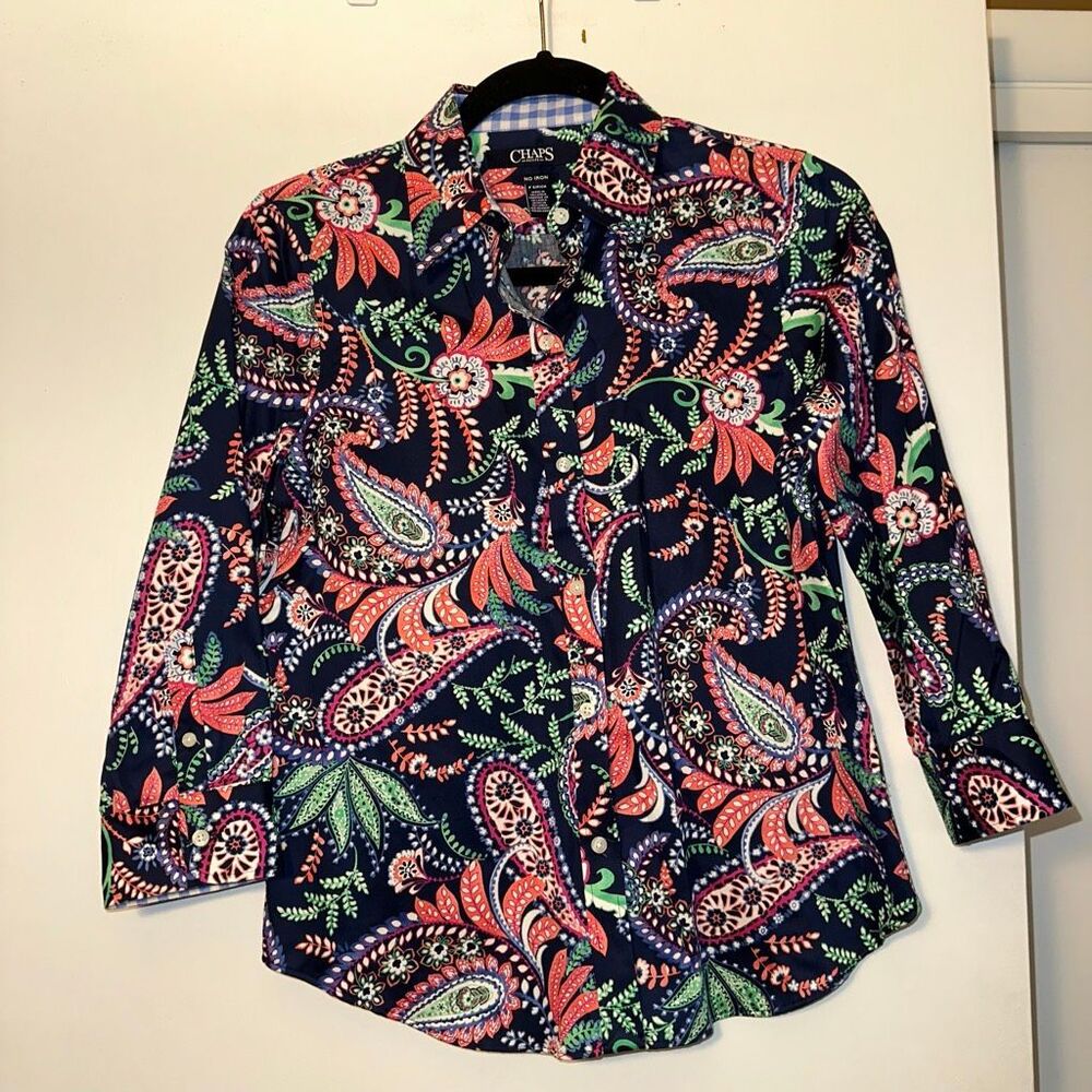 Chaps Petites Small Women’s No Iron Blouse Navy Pink Green Collared Blouse EUC